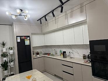 алмашу: 3 комнаты, 100 м², 106 серия улучшенная, 1 этаж, Евроремонт — 8