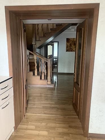 часные дома: Продаётся частный дом с просторным участком и хозпостройками — 4