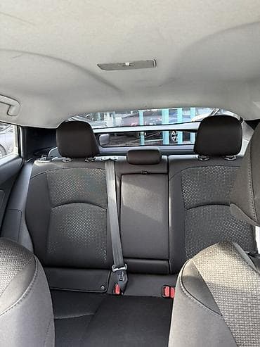 a6 c6: Toyota Prius: 2020 г., 1.8 л, Вариатор, Гибрид, Хэтчбэк — 9