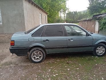 geely automobile: Volkswagen Passat: 1991 г., Газ, Седан — 4