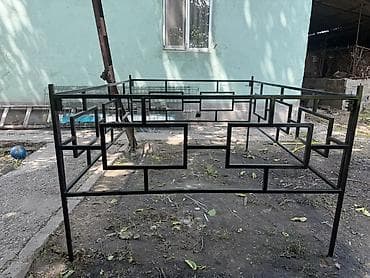 зеркало с ножками: Металлический забор, Другой материал, Декоративный, Покраска забора — 1