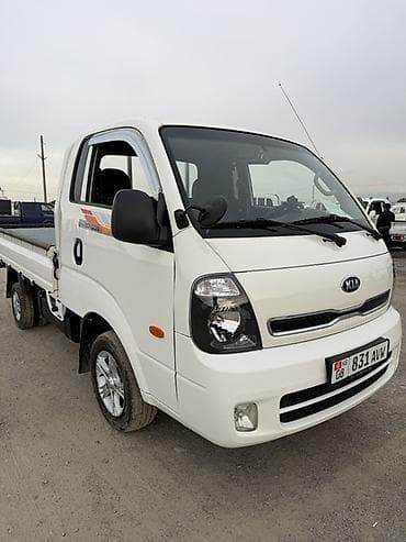 бонго 3: Hyundai Porter: 2019 г., 2.5 л, Автомат, Дизель, Бус — 2