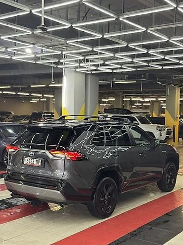 кузов 2101: Toyota RAV4: 2021 г., 2.5 л, Вариатор, Гибрид, Кроссовер — 4