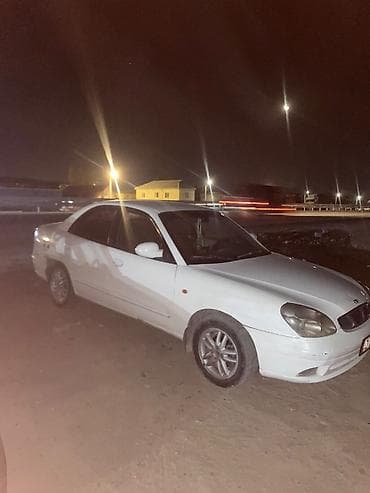 daewoo 2: Daewoo Nubira: 2000 г., 1.6 л, Механика, Бензин, Седан — 3