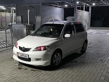 jac m3: Mazda Demio: 2003 г., 1.5 л, Автомат, Бензин, Хэтчбэк — 4