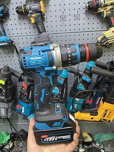 ac adapter: Аккумуляторная ударная дрель-шуруповерт Makita (серия XGT) - Тип — 2
