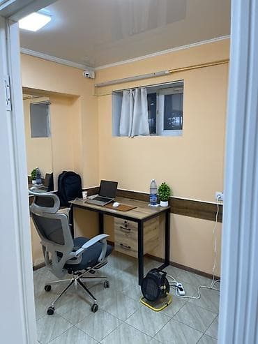 open space: Сдаётся в аренду коммерческое помещение площадью 70 м² (цокольный — 2