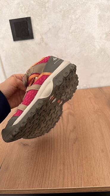 обувь в садик: Продаю детские сандалии Decathlon / Quechua 👟 Размер: 33 Удобные — 5