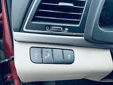 byd e9: Hyundai Elantra: 2016 г., 2 л, Автомат, Бензин, Седан — 3