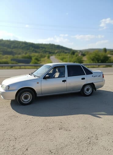 дайхатсу сирен: Daewoo Nexia: 2011 г., 1.5 л, Механика, Седан — 1