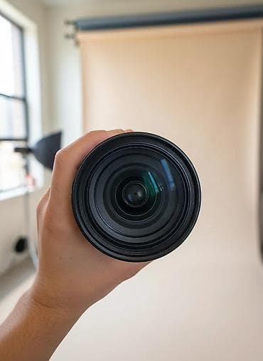 iphone 16 max: Объектив Sony FE 24–70mm f/2.8 GM (полноформатный, байонет Sony E) - — 2