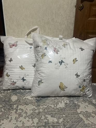 лампа длинная: Квадратные очень удобные подушки большие размером 55х55 Цена по 1200 — 2