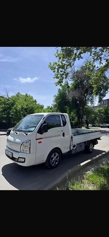 howo v7x: Легкий грузовик, Hyundai, Б/у — 2