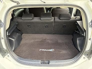 тойота приус с: Toyota Prius C: 2016 г., 1.5 л, Вариатор, Гибрид, Хэтчбэк — 6