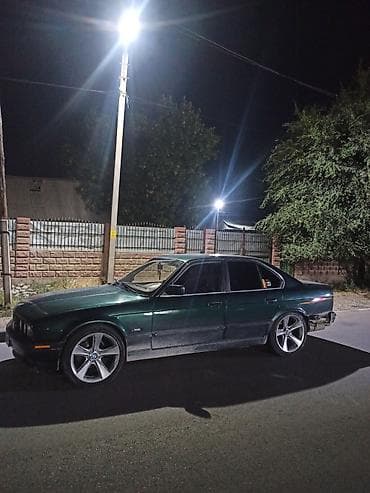 golf 2: BMW 5 series: 1990 г., 3 л, Механика, Бензин, Седан — 2