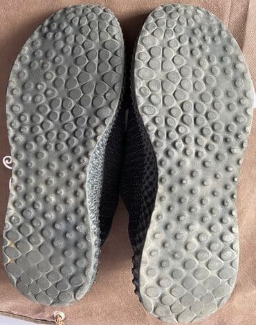 кроссовки б у: Продам мужские кроссовки 44, 45 размер — 7