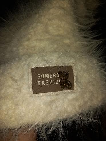 женские классические свитера: Шапки — 1