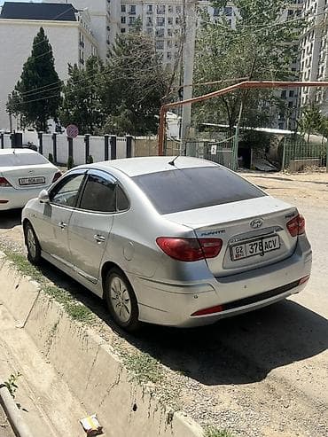 е 240: Hyundai Avante: 2010 г., 1.6 л, Автомат, Газ, Седан — 2