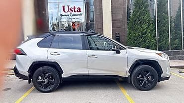 x 5: Toyota RAV4: 2019 г., 2.5 л, Автомат, Гибрид, Кроссовер — 7