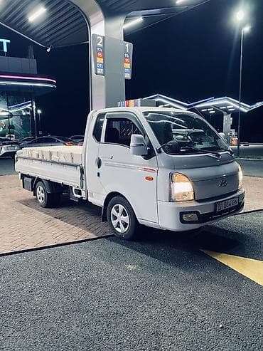 b class: Hyundai Porter II — компактный грузовой Подойдёт для: Вывоз мусора — 4