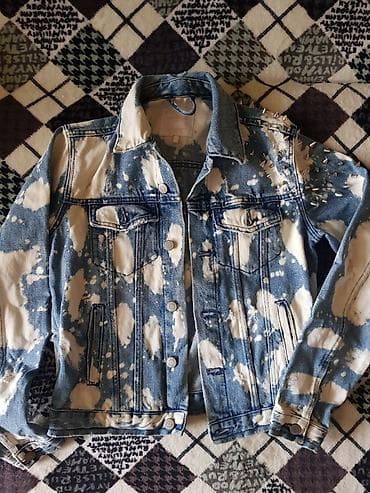 Куртка размер s-m, джинса плотная, состояние идеальное