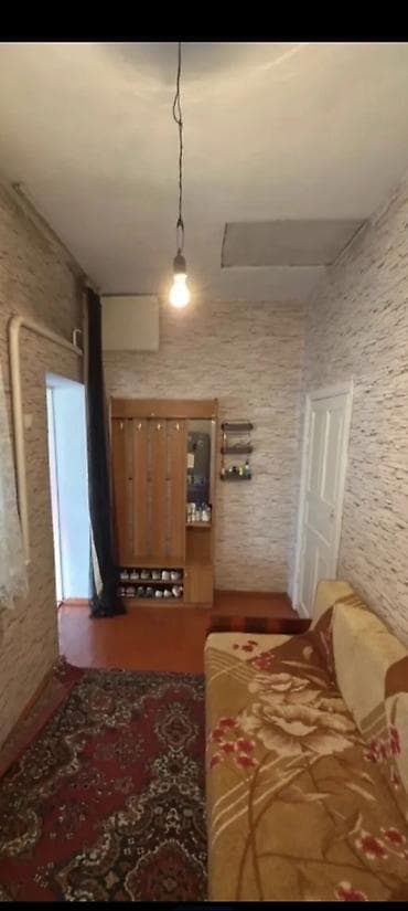 сокулук квартира дом: 56 м², 3 бөлмө, Унаа токтотуучу жай, Забор, тосулган — 4