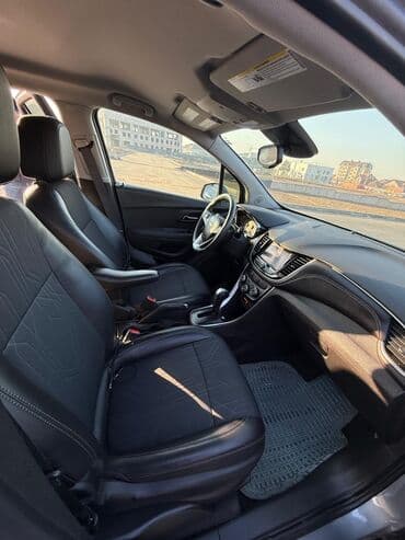 капот на аккорд: Chevrolet Tracker: 2020 г., 1.4 л, Автомат, Бензиновая, Кроссовер — 6