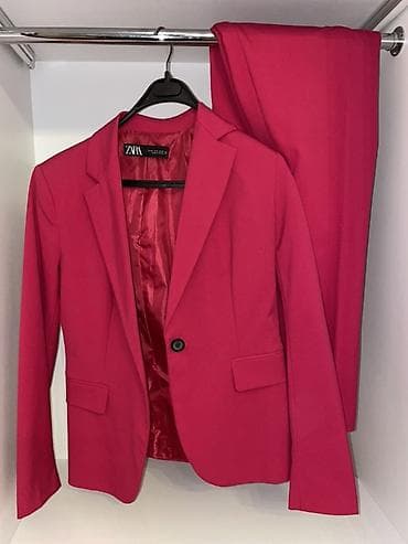 костюм zara: Женский костюм ZARA — жакет и брюки, ярко-розовый (fuchsia). - Бренд — 1