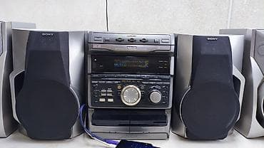 аудио колонка: Музыкальный центр Sony — 1