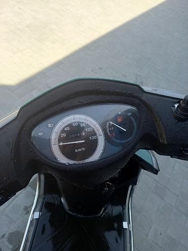 Скутеры: Тип скутера 125 куб. см, Бензин, Новый — 2