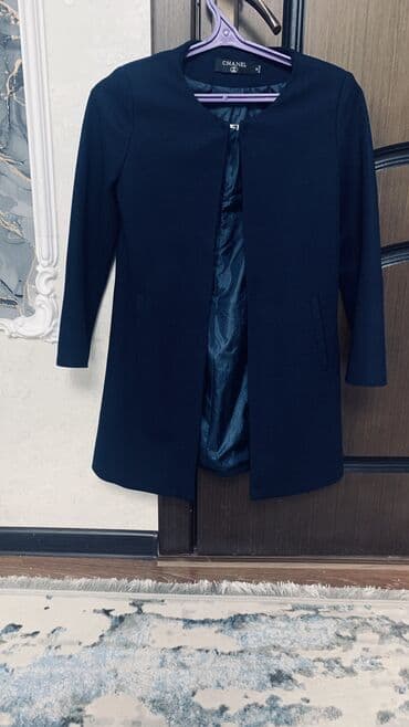 удлиненная куртка: Продаю пиджак турецкая. Один раз только одевала — 5