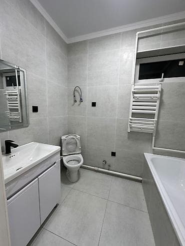 Кыймылсыз мүлк: 🏠 Продаётся дом Ак Ордо 3, Ала ТОО 3 🏡 Участок: 4,3 сотых ✨ — 5