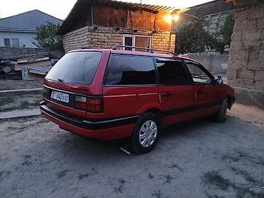 01: Volkswagen Passat Variant: 1990 г., 1.8 л, Механика, Бензин, Универсал — 5