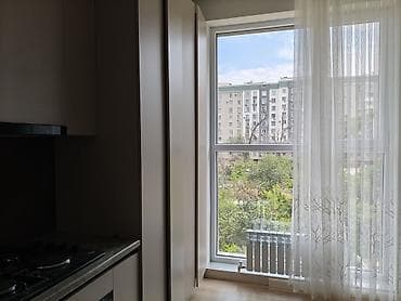 Мебельные гарнитуры: Квартира 1 комн, 43кв/м,, 3 этаж, новая никто не жил, холодильник — 6