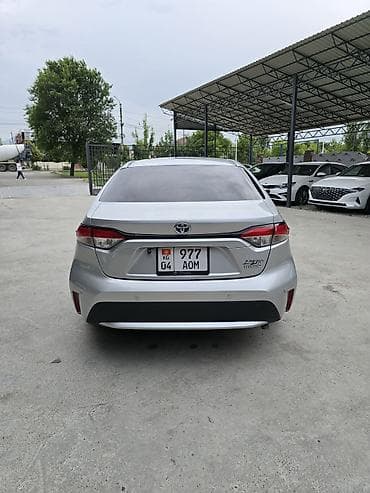 corolla s: Toyota Corolla: 2020 г., 1.8 л, Гибрид, Седан — 3