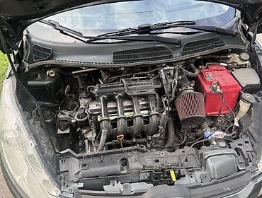 golf v: Ford Fiesta: 2011 г., 1.5 л, Вариатор, Бензин, Седан — 10