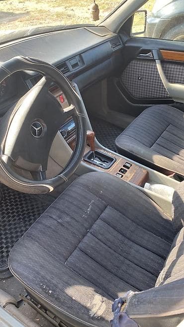 матор мотоблок: Mercedes-Benz W124: 1990 г., 2.3 л, Автомат, Бензин, Седан — 5