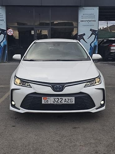 corolla runx: Toyota Corolla: 2021 г., 1.8 л, Автомат, Гибрид, Седан — 1