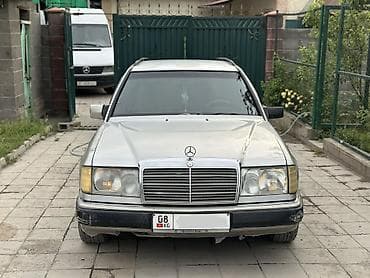 Унаа сатуу: Mercedes-Benz W124: 1992 г., 2.3 л, Кол менен иштөөчү, Бензин, Универсал — 3