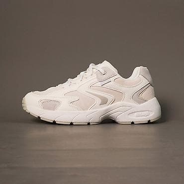 Босоножки, сандалии, шлепанцы: Молочные Кроссовки Женские MUSTANG!В универ и школу! Особенности: - — 2