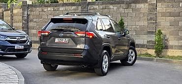 audi авто: Toyota RAV4: 2019 г., 2.5 л, Гибрид, Кроссовер — 3