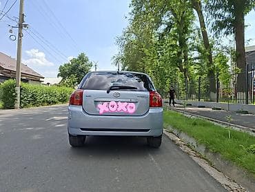 Транспорт: Toyota Corolla: 2005 г., 1.6 л, Кол менен иштөөчү, Бензин, Хетчбек — 5