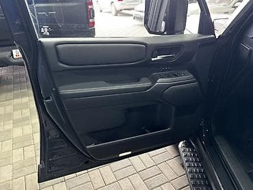 corolla e150: Toyota Land Cruiser: 2025 г., 2.4 л, Автомат, Гибрид, Внедорожник — 7