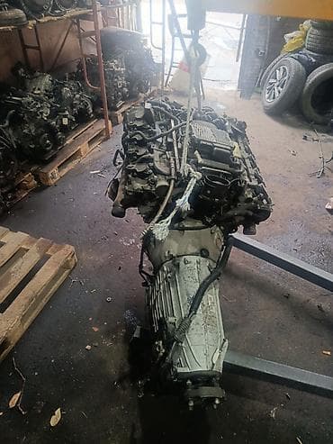 car audi: Двигатель в сборе с автоматической коробкой передач. - Компоновка — 3