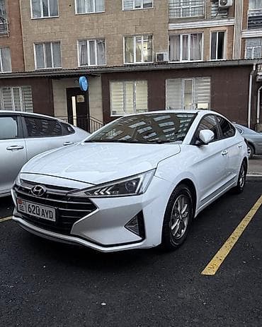 Hyundai Elantra: 2019 г., 1.6 л, Бензин, Седан