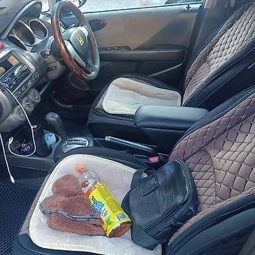 фит дворник: Honda Fit: 2005 г., Бензин, Хэтчбэк — 4