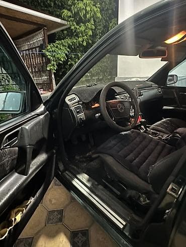 w210 панель: Mercedes-Benz E-Class: 1997 г., 3.2 л, Механика, Газ, Седан — 8