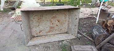 узкий ковша: Строительная емкость- корыто для замешивания раствора. длина — 3