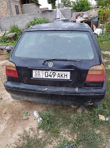Volkswagen Golf: 1994 г., 1.4 л, Кол менен иштөөчү, Бензин, Хетчбек — 3