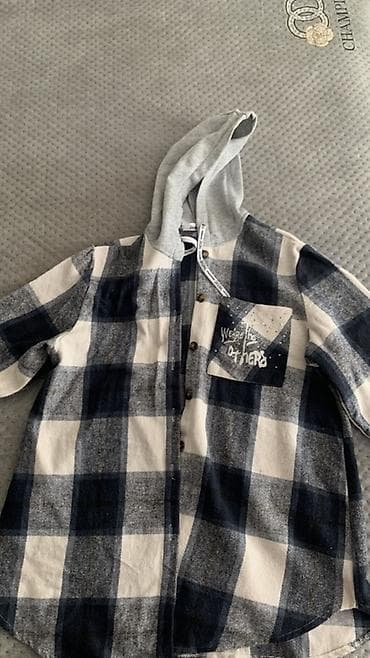 джинсы багги мужские: Женская удлинённая рубашка в крупную клетку с капюшоном Почти новая — 3